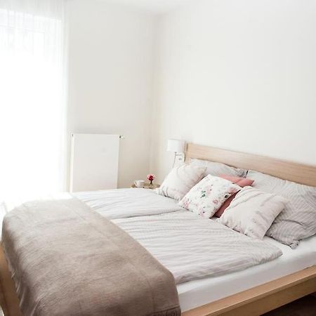 Liszt Apartman Дьєр Екстер'єр фото