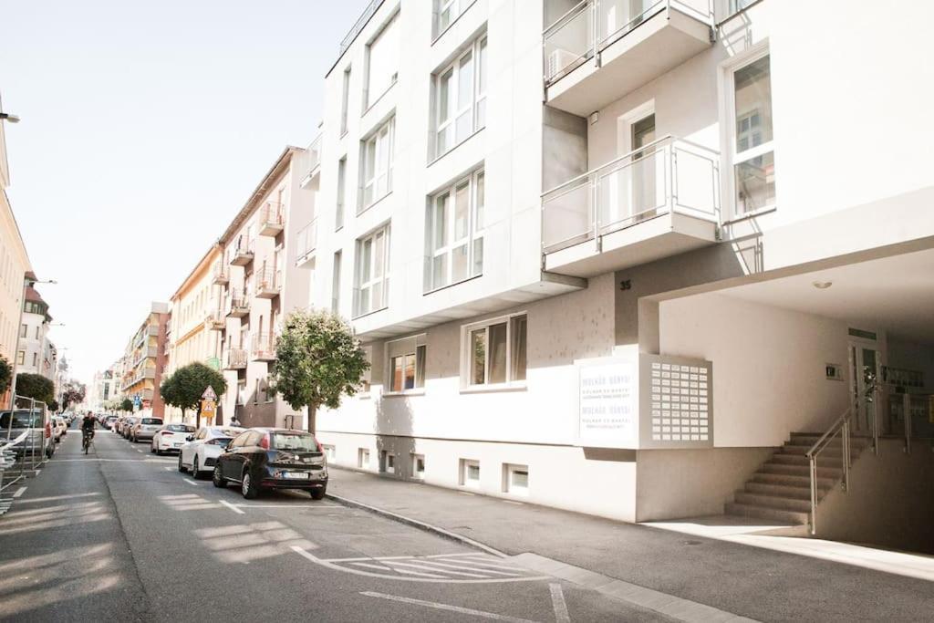 Liszt Apartman Дьєр Екстер'єр фото